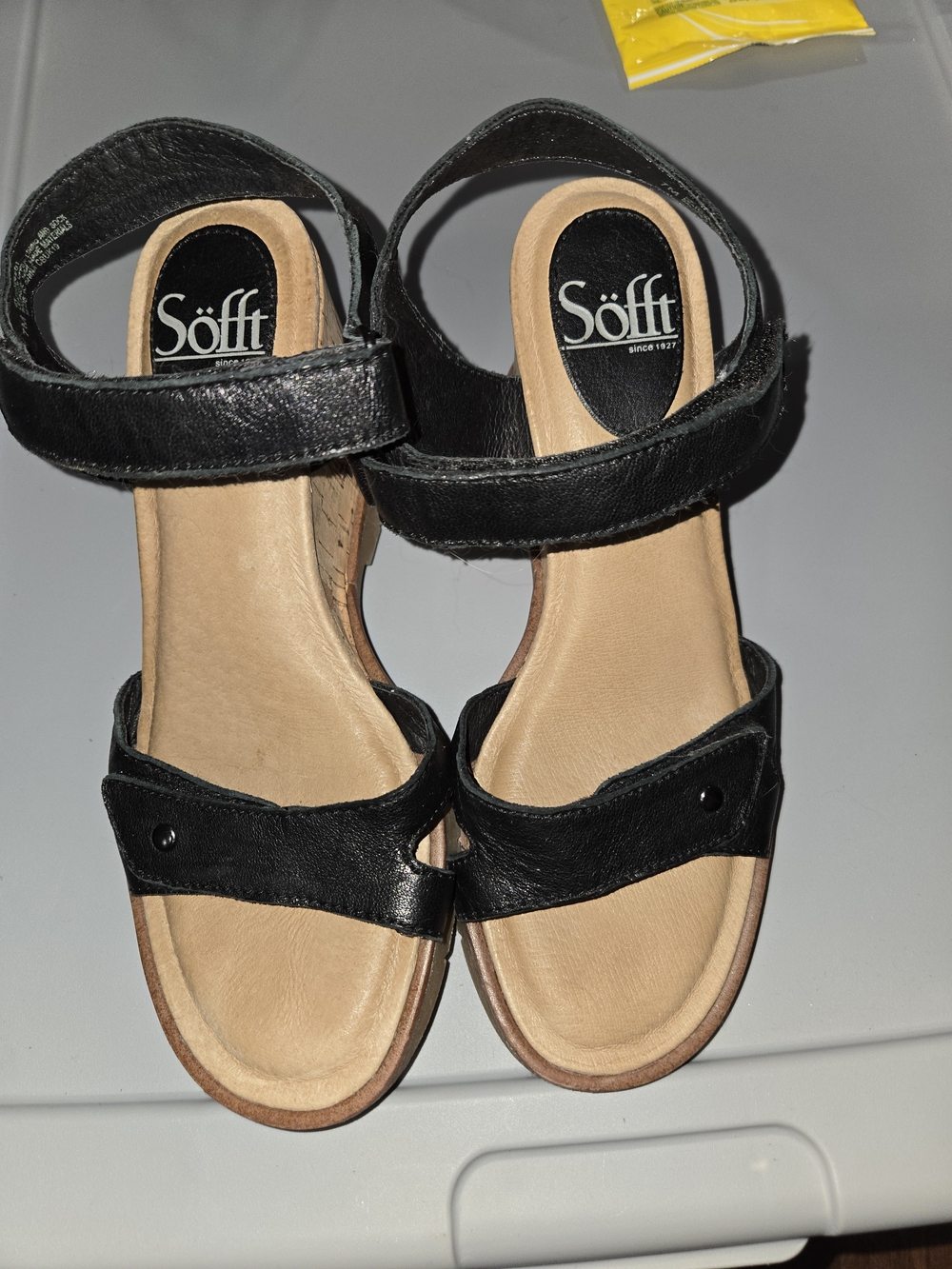 Söfft Black Leather Ankle-Strap Sandals